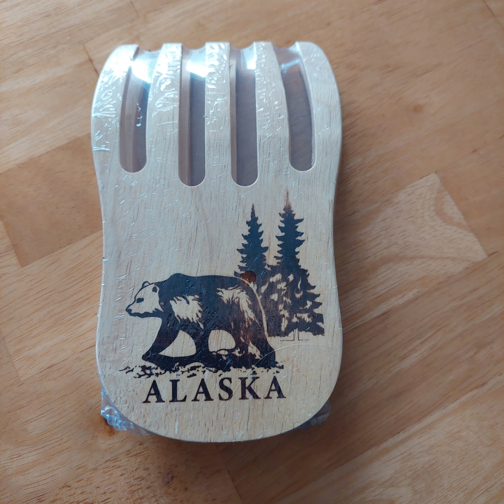 Alaskan Bear Claws Salad And Pasta Paws Utensils Wooden Kitchen Utensils